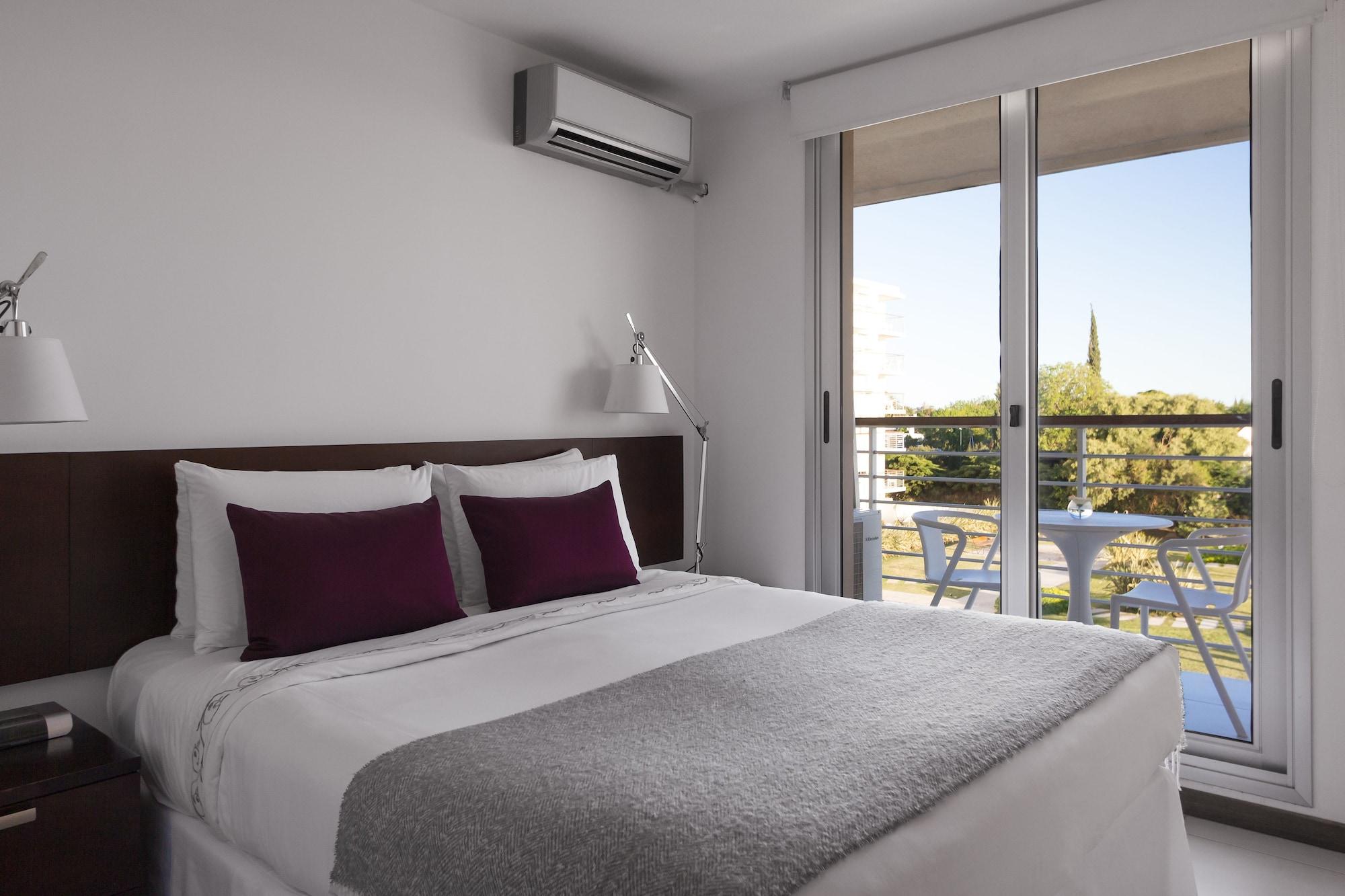 Real Colonia Hotel & Suites Colonia del Sacramento Eksteriør billede