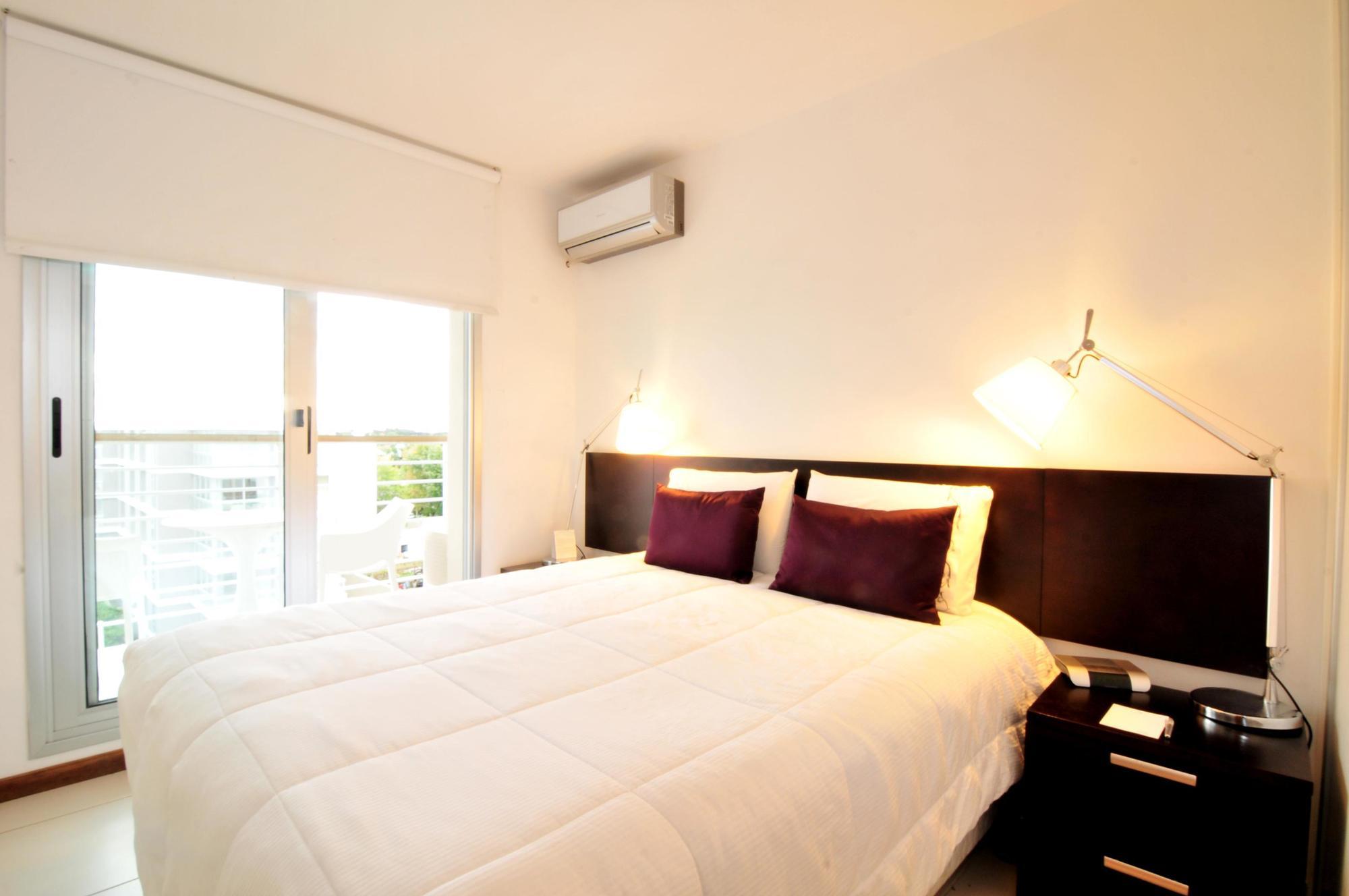 Real Colonia Hotel & Suites Colonia del Sacramento Eksteriør billede